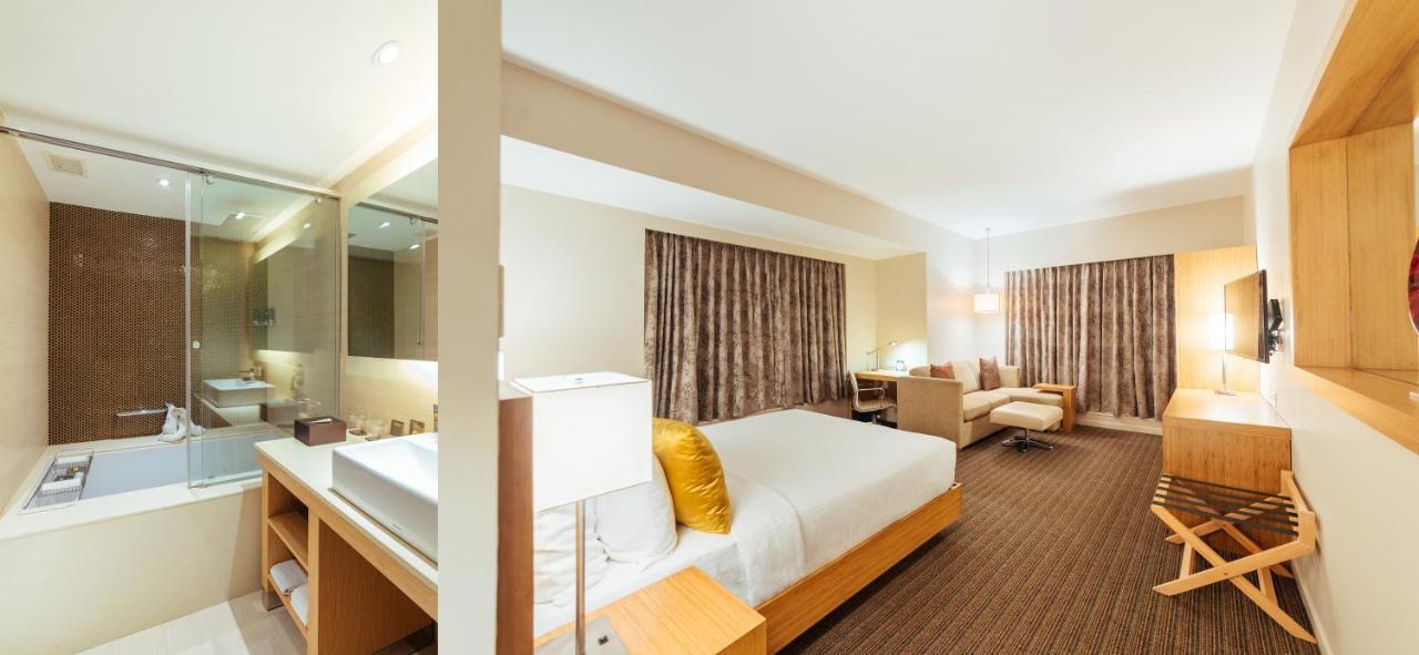 Novotel Lucknow Gomti Nagar Εξωτερικό φωτογραφία