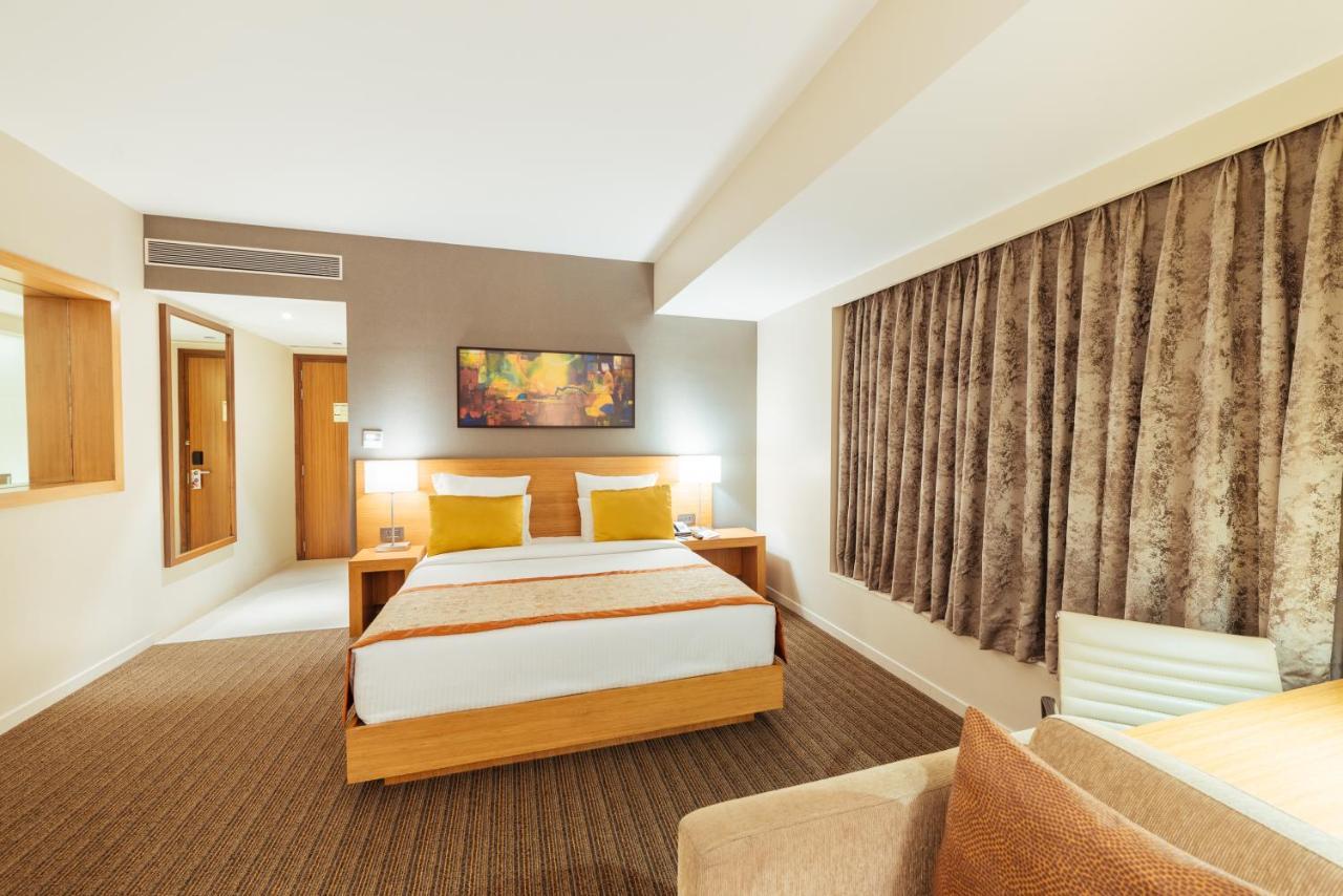 Novotel Lucknow Gomti Nagar Εξωτερικό φωτογραφία