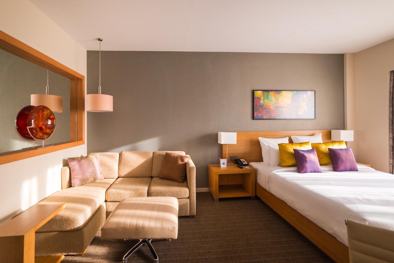 Novotel Lucknow Gomti Nagar Εξωτερικό φωτογραφία