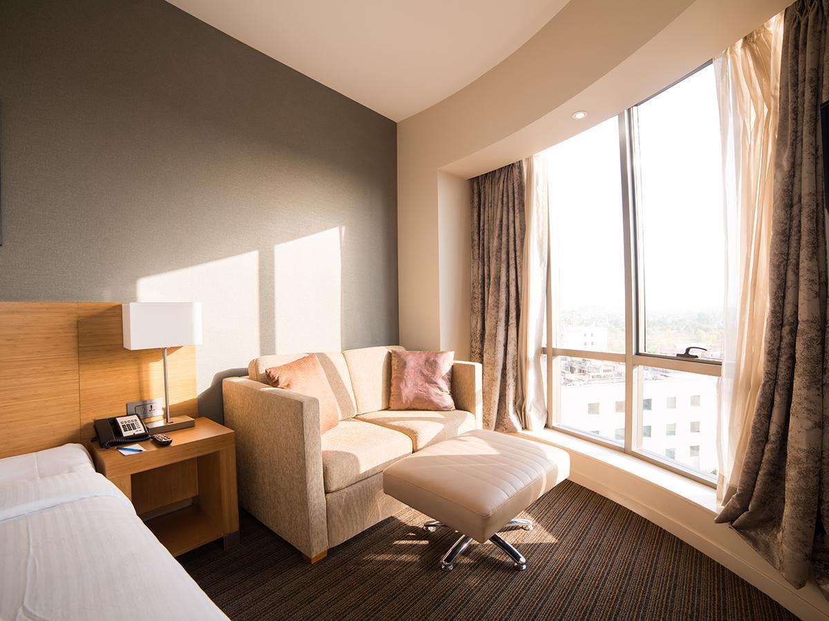 Novotel Lucknow Gomti Nagar Εξωτερικό φωτογραφία